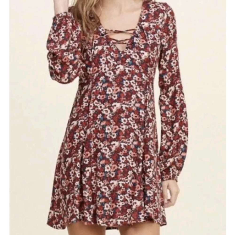 Hollister floral long sleeve dress size XS